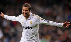 开云官方app入口-温网完胜拉沃尔杯，兹维列夫统治全场，定义网球新时代