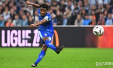 开云体育下载-关于里昂球员定位精准，助攻绝杀帮球队获胜的信息