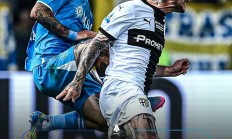 开云体育-那不勒斯客场不敌，积分停滞