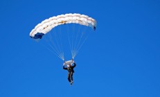 开云下载-福克斯末节爆发如疾风掠境，国王一波流带走新疆队的不败神话