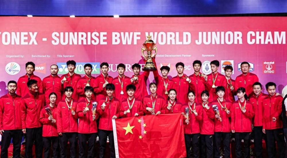 丹麦队轻取日本队，石宇奇带队取胜