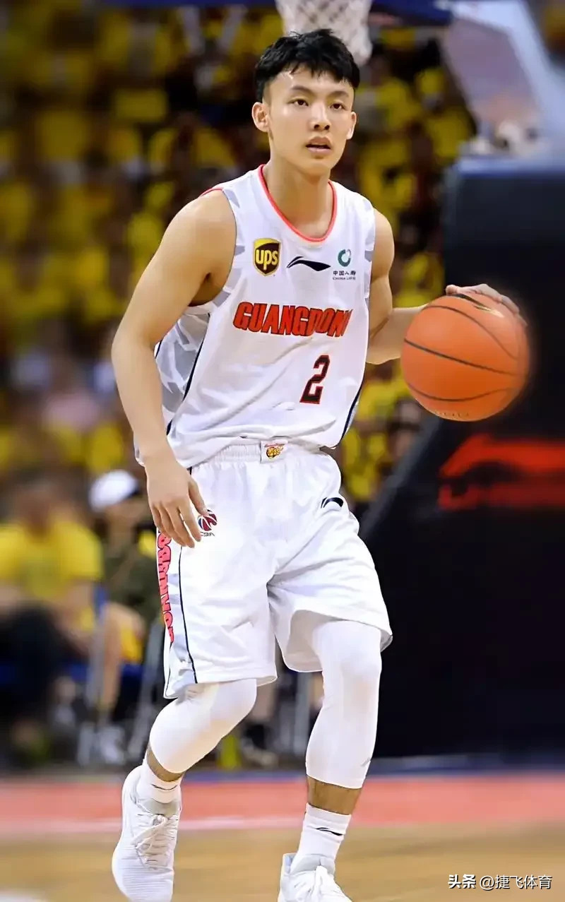 广东男篮遭遇不利,急需调整状态 广东男篮遭遇不利,急需调整状态