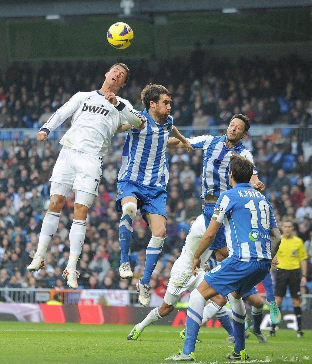 包含汉堡对皇家马德里：德甲对西甲的词条