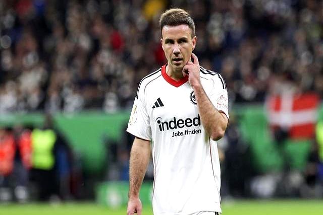 包含格策表现优异助攻,多特蒙德英雄斗士向前冲刺的词条 包含格策表现优异助攻,多特蒙德英雄斗士向前冲刺的词条