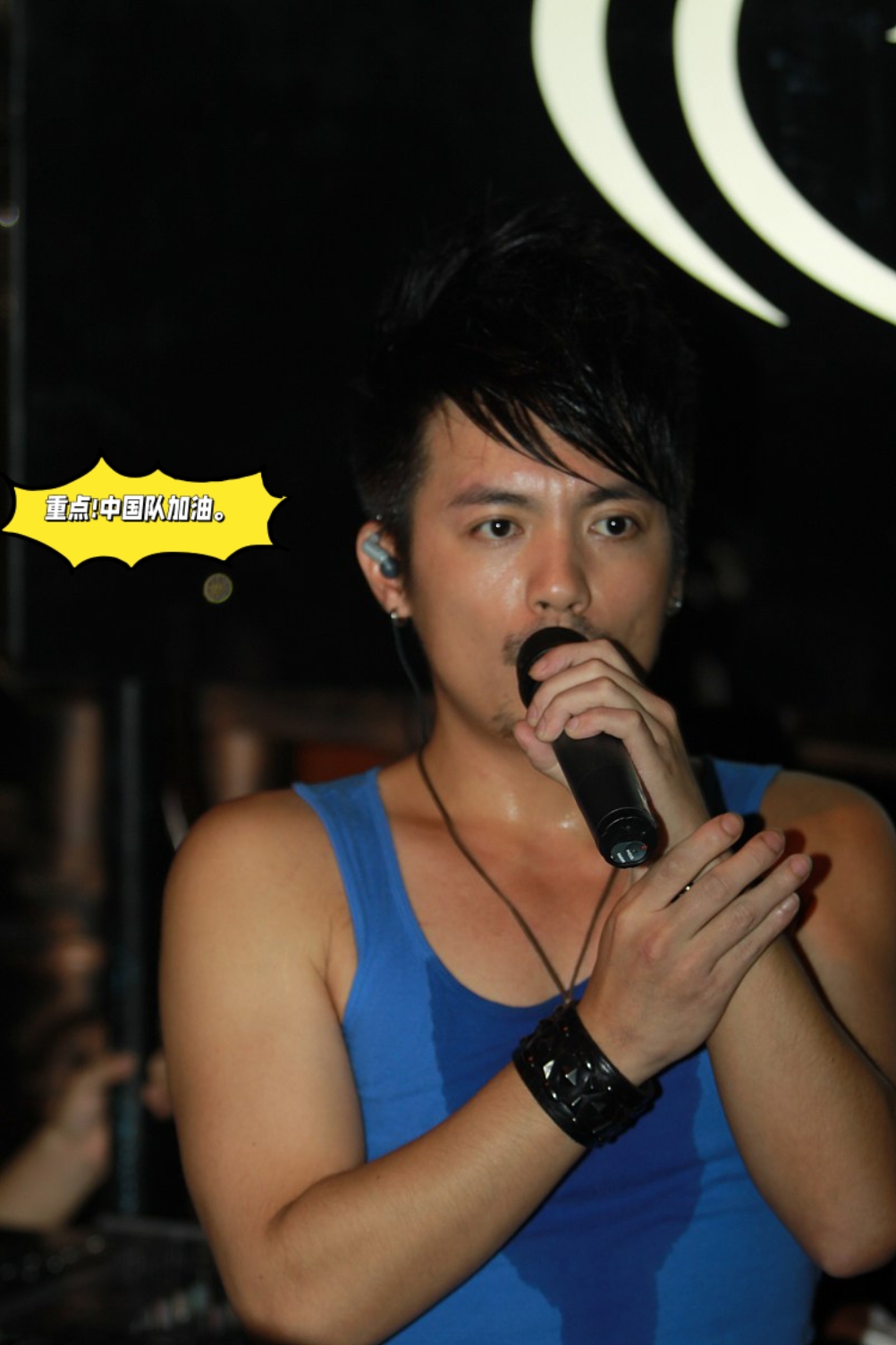 热血拼搏：世界级顶尖强队决一雌雄的简单介绍