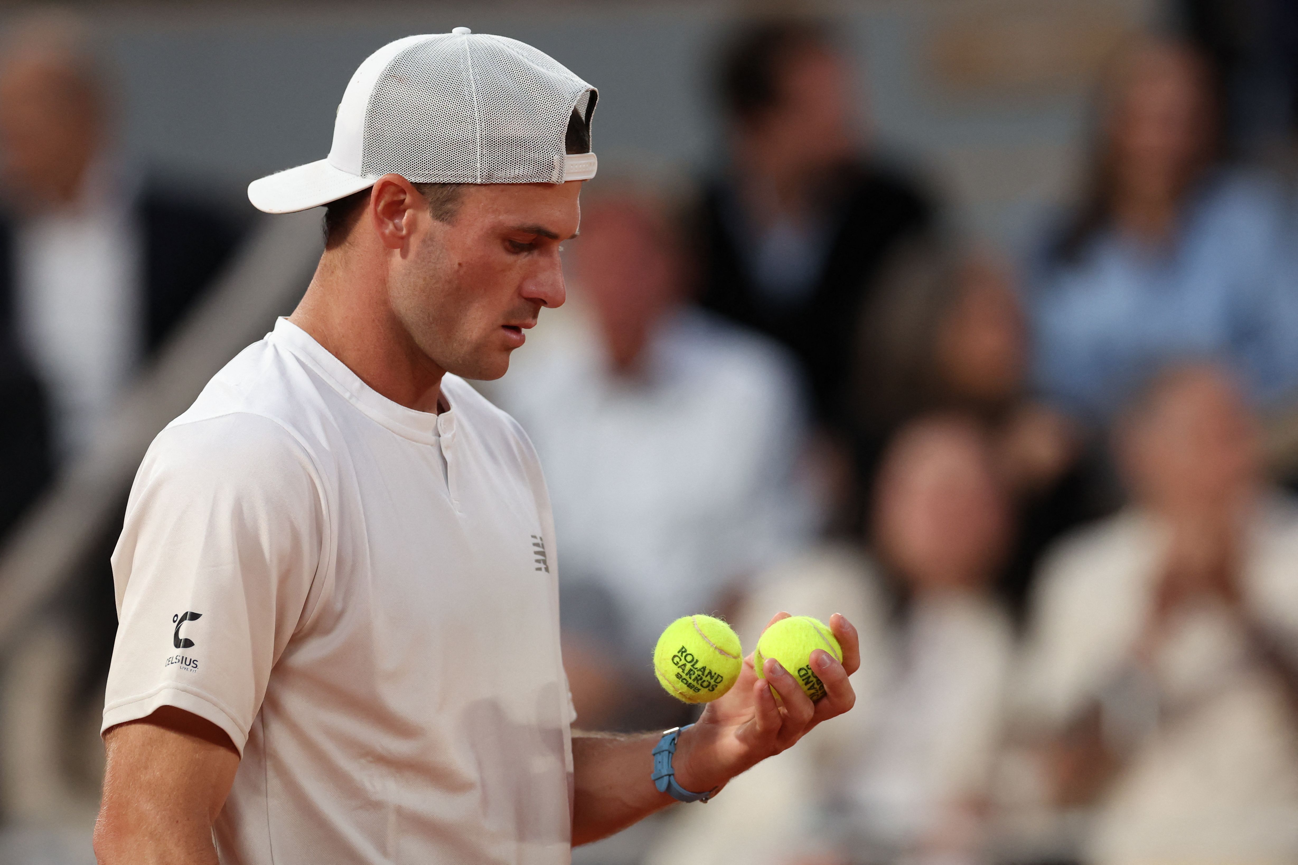 德国网球队绝杀英国网球队，阿尔卡拉斯完成帽子戏法的简单介绍