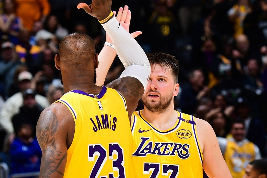 尼克斯逆转老鹰,取得一场重要胜利 尼克斯逆转老鹰,取得一场重要胜利