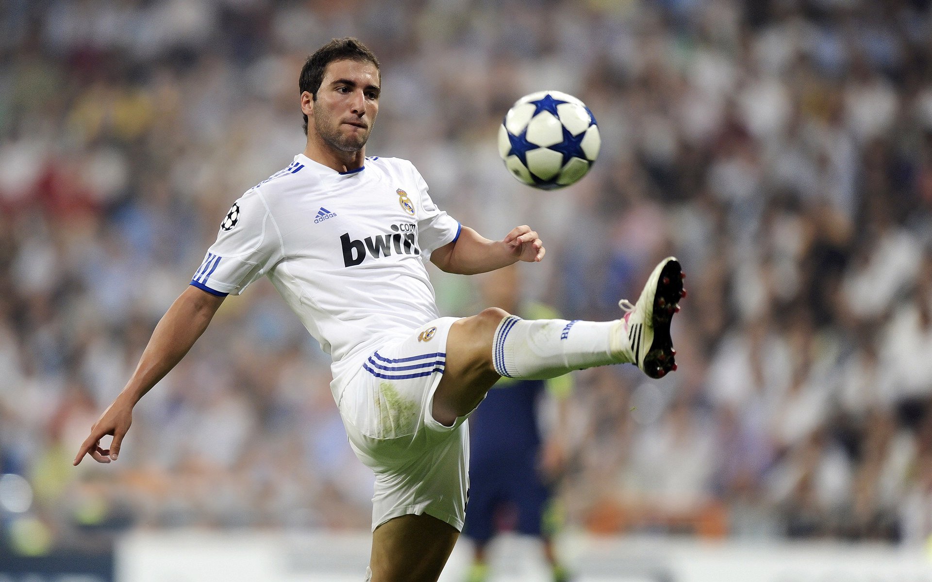 雷霆对阵公牛,福克斯节奏完全掌控